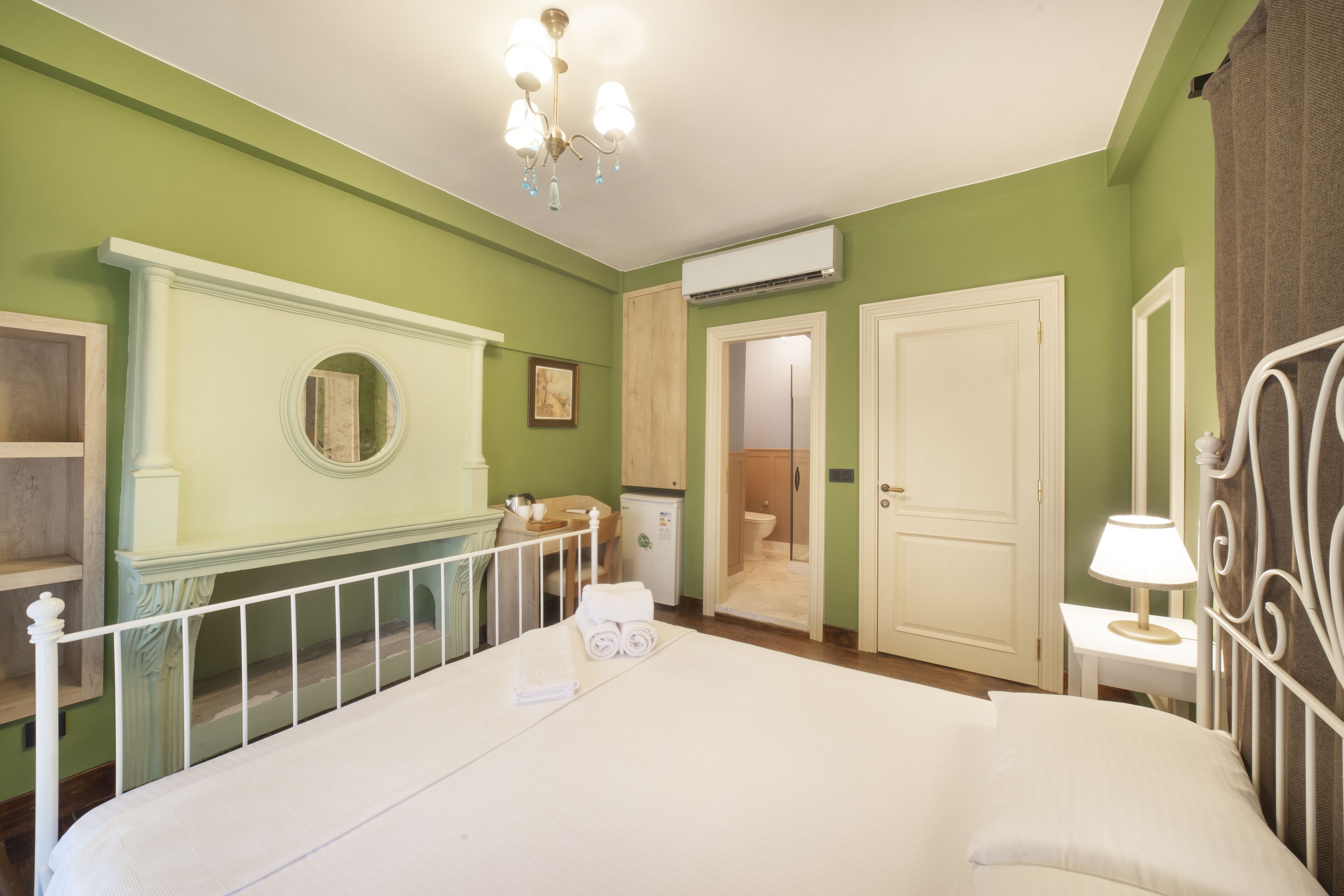 family room | 1 bedroom, individually decorated, individually furnished, desk