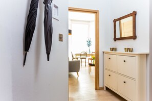 Apartment, 2 Bedrooms | 2 bedrooms, iron/ironing board, free WiFi, bed sheets - Westbourne Grove by Lime Street (London)