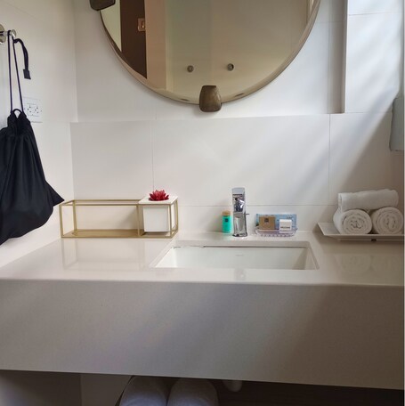 Tropica Beach Hotel - Image 37