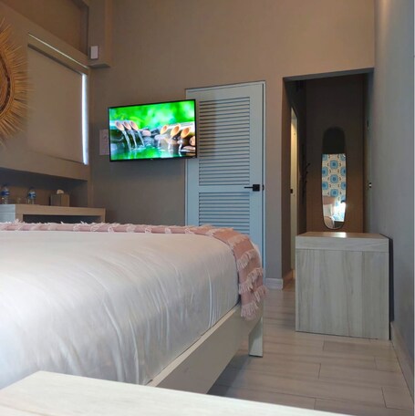 Tropica Beach Hotel - Image 87