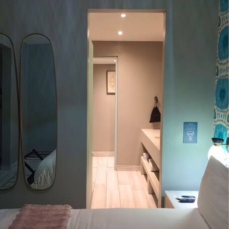Tropica Beach Hotel - Image 94