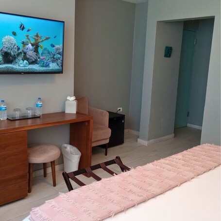 Tropica Beach Hotel - Image 112