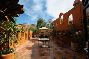 Interior - Xacalli Hotel (San Miguel de Allende)
