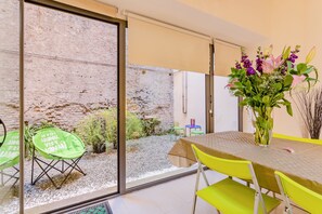 アパートメント 1 ベッドルーム | テラス / パティオ