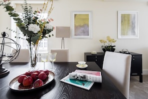 Living area - Park Street Mayfair (London)