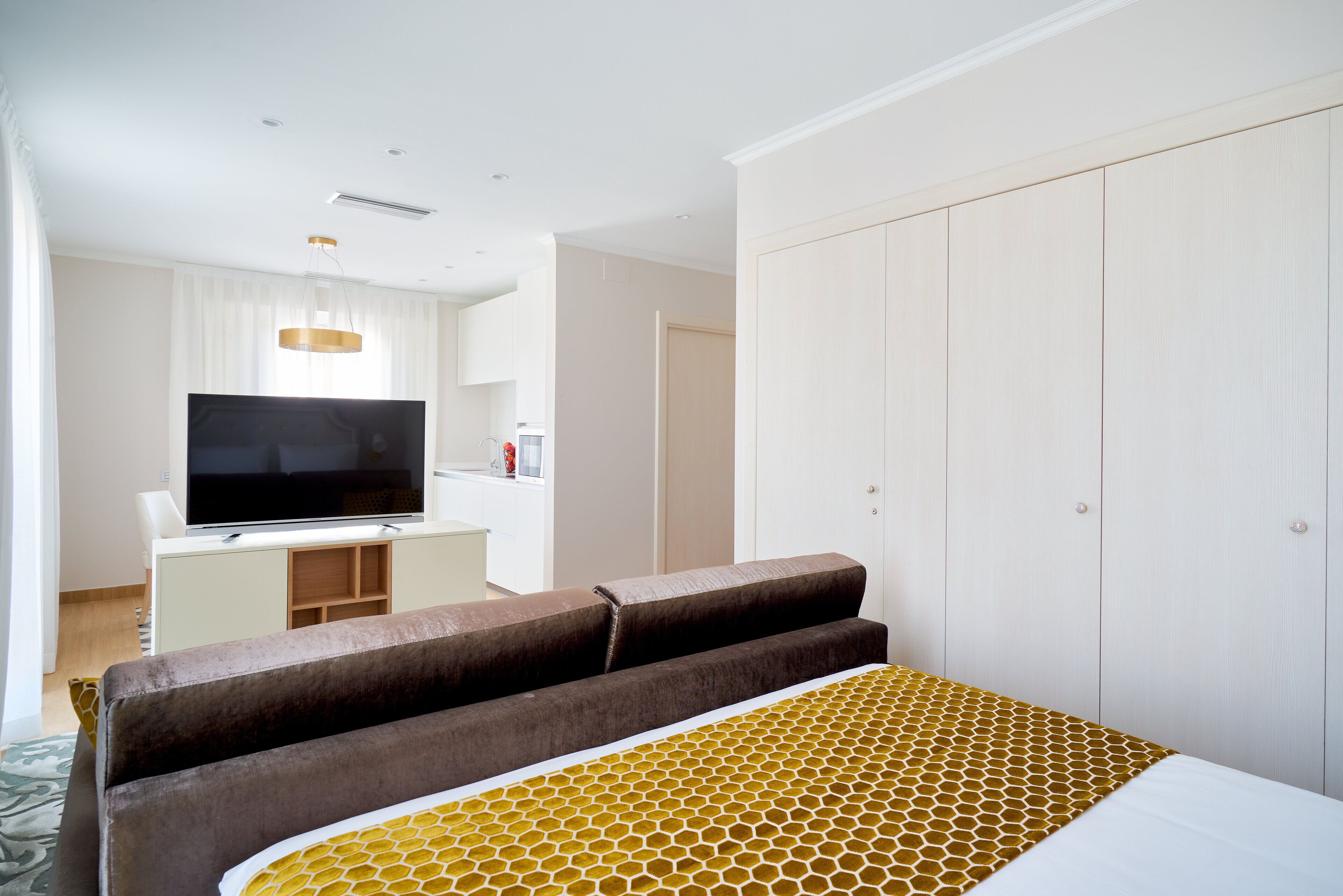 1 bedroom, premium bedding, down duvets, in-room safe