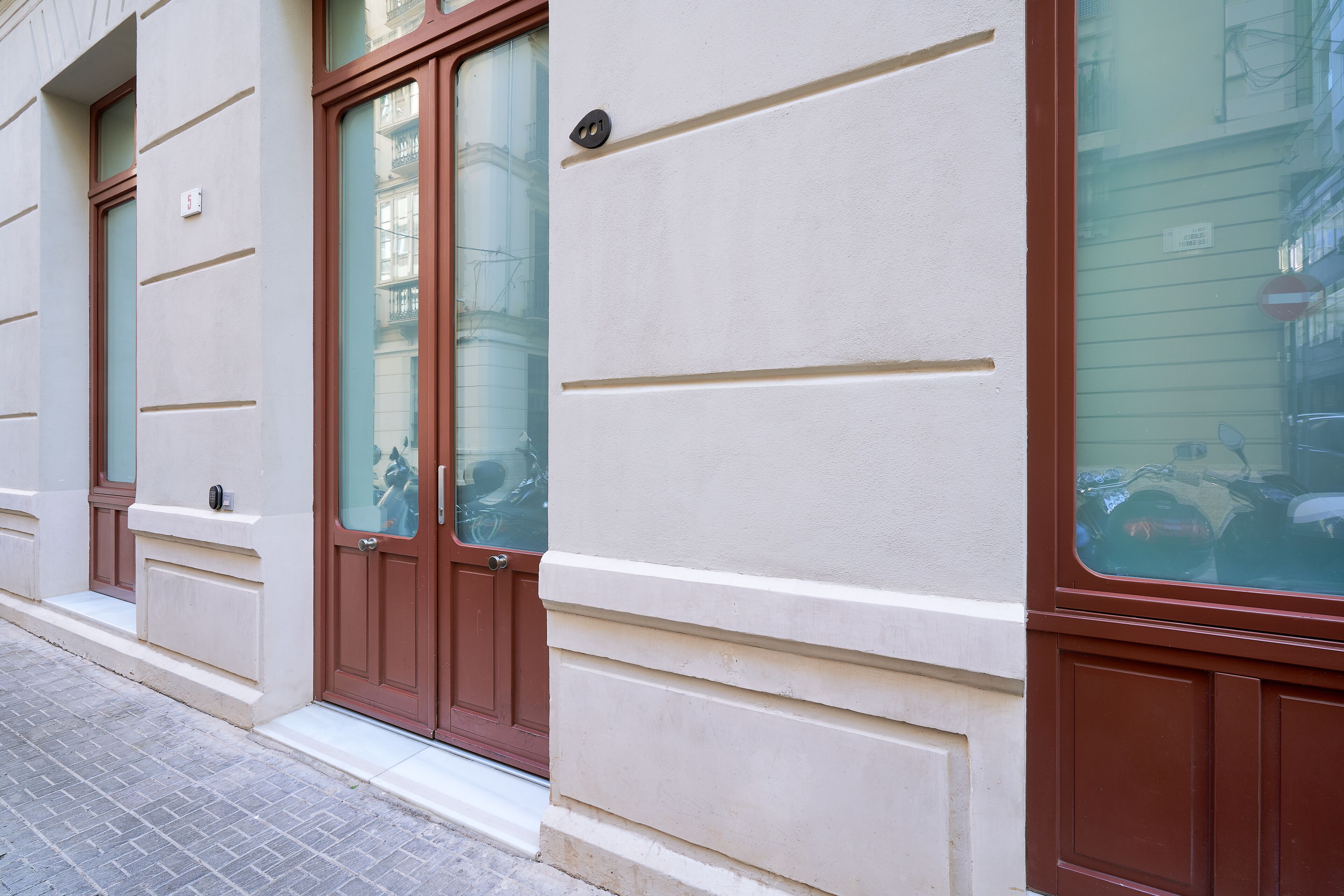 studio | 1 bedroom, premium bedding, down duvets, in-room safe