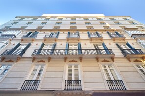 Facciata della struttura