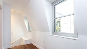 Apartment, Multiple Beds