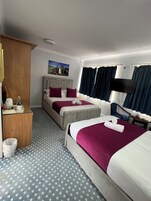 Wifi gratis y ropa de cama 