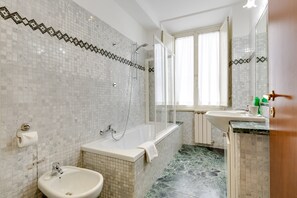 Apartment, 2 Bedrooms | Bathroom | Combined shower/tub, rainfall showerhead, hair dryer, bidet - Rome as you feel - Panisperna Apartment (Rome)