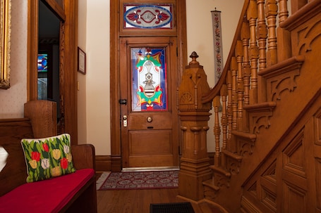 Reception. L&N Bed and Breakfast