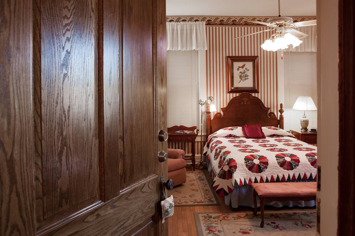 1-Audubon Mill Park Room