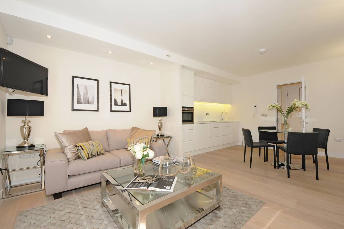 Studio | Living area