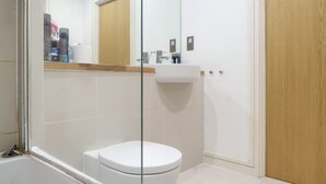 Double Room, Shared Bathroom | Bathroom