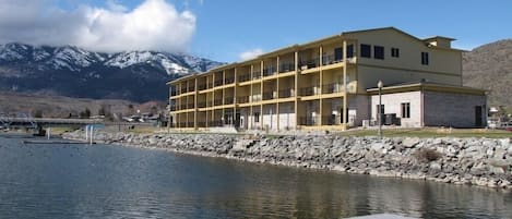 บริเวณภายนอก