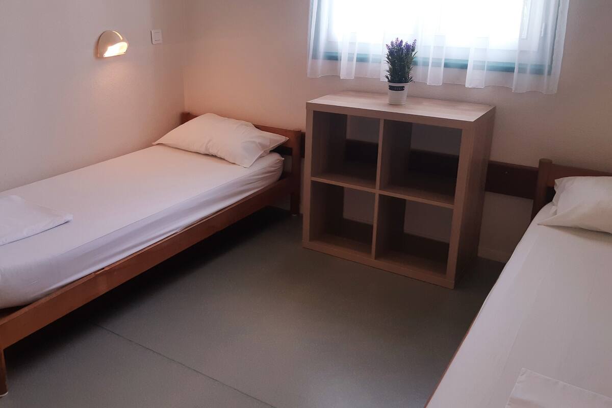 Gîte, 2 lits simple et 1 canapé-lit | 1 bedroom, free WiFi