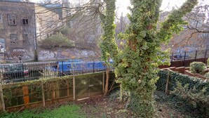 Balcony view - Elland House Deluxe Guest Room (London)