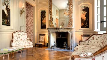 Romantische Suite | 1 Schlafzimmer, Zimmersafe, Verdunkelungsvorhänge