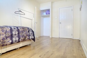 Double Room, 1 Double Bed