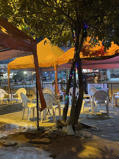 Les Chambres Du Prélat