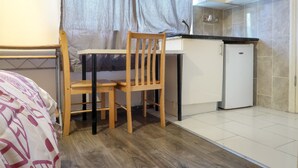 Double Room, 1 Double Bed