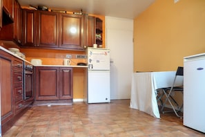 Double Room, 1 Double Bed | Living area