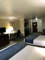 Caja de seguridad en la habitación y escritorio 