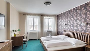 Deluxe Room, 1 Double Bed | 1 bedroom, desk, laptop workspace, blackout curtains