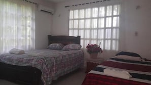 Unclassified image, 2 of 13, button - Posada Miss Claris (San Andrés)
