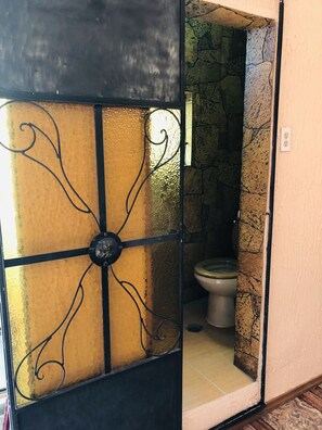 Business Apartment | Bathroom