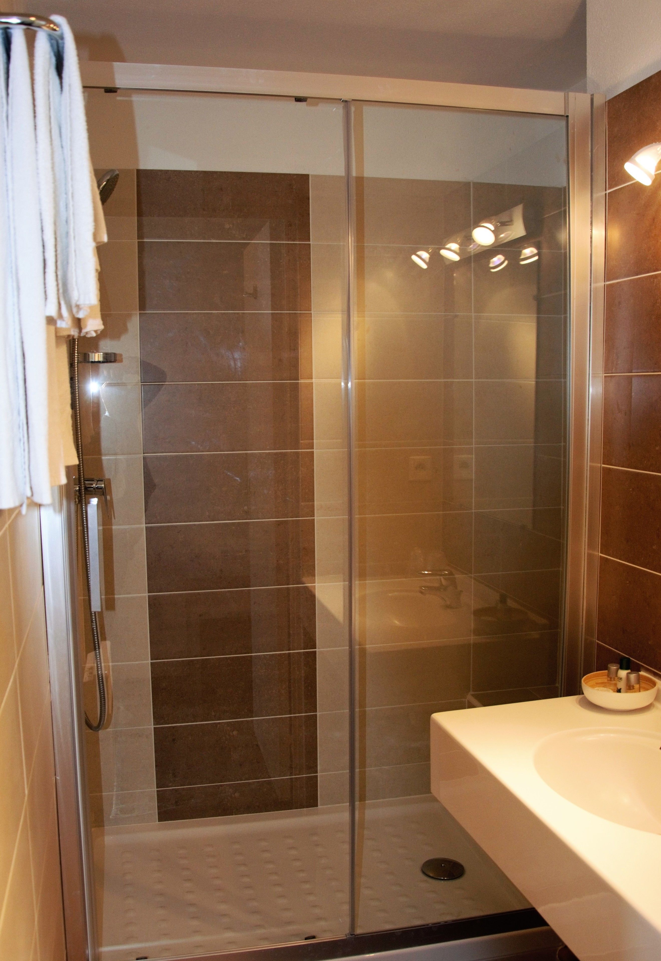 superior double room, balcony, pool view | bathroom | shower, free toiletries, towels