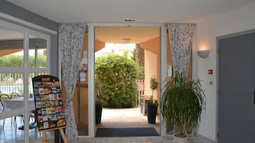 Hall