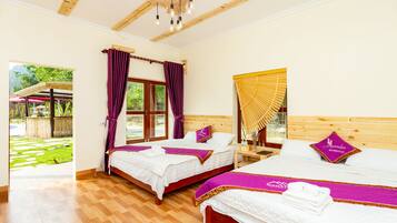 Ropa de cama de alta calidad, colchones con pillow-top y escritorio