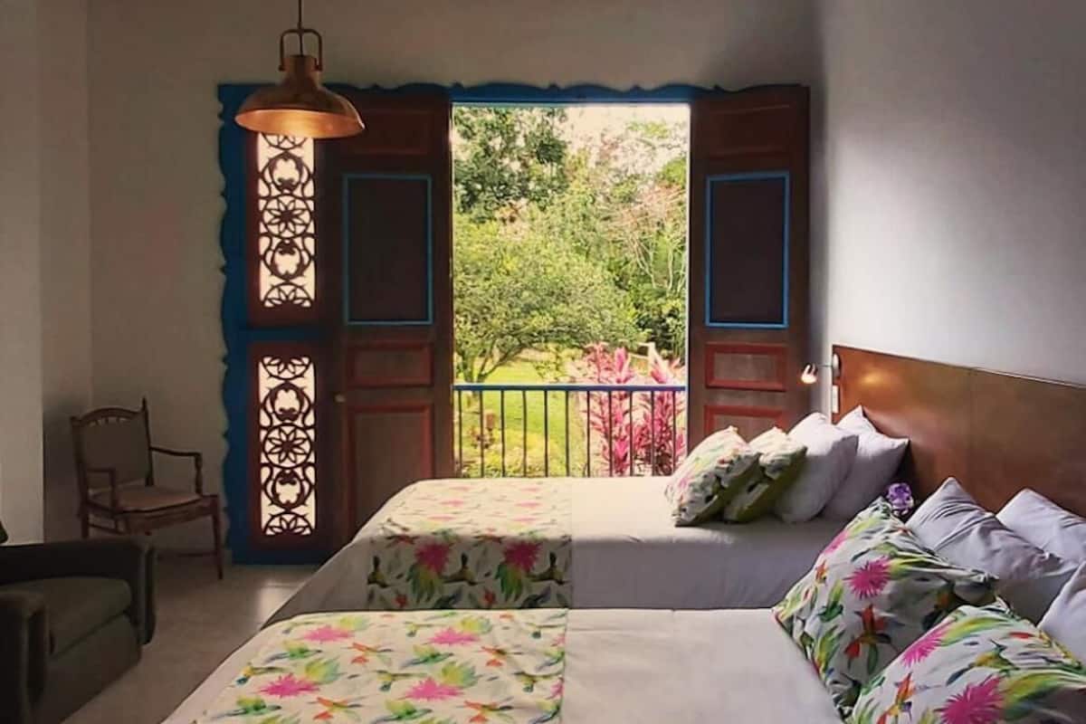 Deluxe Quadruple Room, Non Smoking | Iron/ironing board, free WiFi, bed sheets, wheelchair access