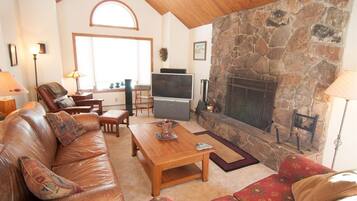 House | Living room
