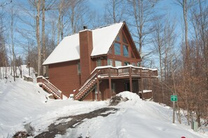 Front of property - Tranquility Base (Davis)