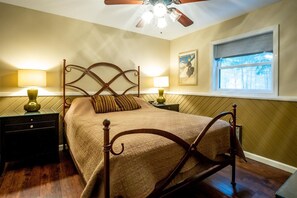 4 bedrooms, desk, free WiFi, bed sheets - Valley View Lodge (Davis)