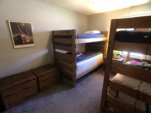 Ferienhaus | 2 Schlafzimmer, Schreibtisch, kostenloses WLAN