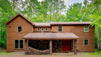 Rumah | Bagian depan properti