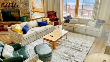 House | Bahagian luar