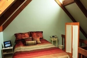 1 habitación y escritorio 