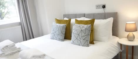 Elite appartement, 1 slaapkamer, uitzicht op tuin (APT 4) | 1 slaapkamer, lakens van Egyptisch katoen, luxe beddengoed