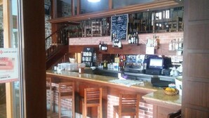 Bar (på overnattingsstedet)