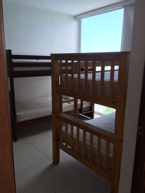 2 bedrooms, Internet, bed sheets