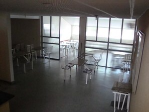 Free daily buffet breakfast - Goias Hotel (Goiania)