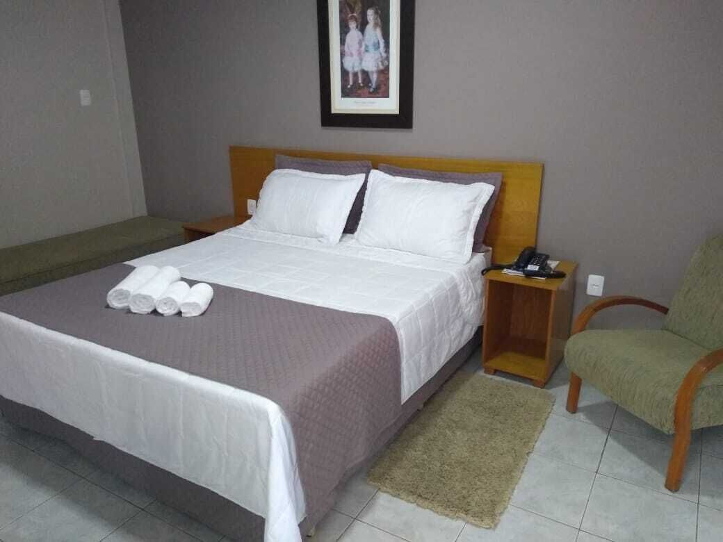 Minibar, desk, free WiFi, bed sheets