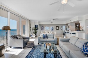 Condo, Multiple Beds, Balcony, Ocean View | Living room