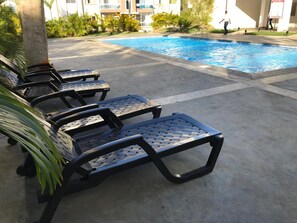 Outdoor pool - Tropical Condo BBQ Pool 5min to Airport (Puñal)
