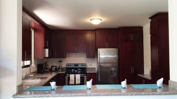 Vila Deluks, pemandangan kebun | Dapur pribadi